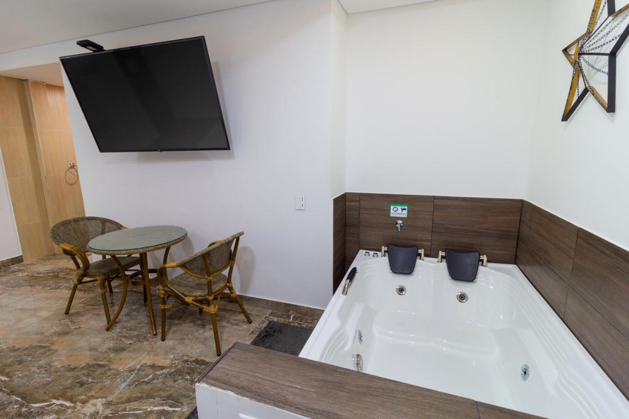 Hotel 0Asis De La Colina Boutique ヒラルドット エクステリア 写真