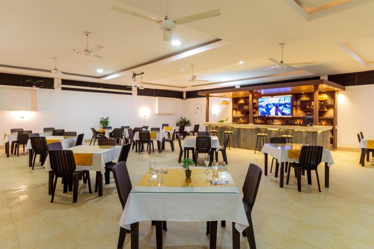 Hotel 0Asis De La Colina Boutique ヒラルドット エクステリア 写真